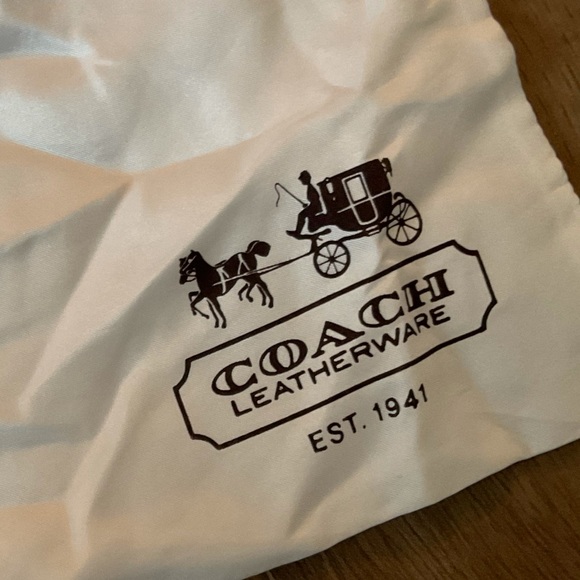 Cream Coach brand dust bag with drawstring closure - Picture 2 of 3